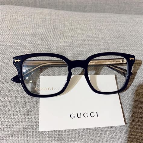 gọng kính gucci.